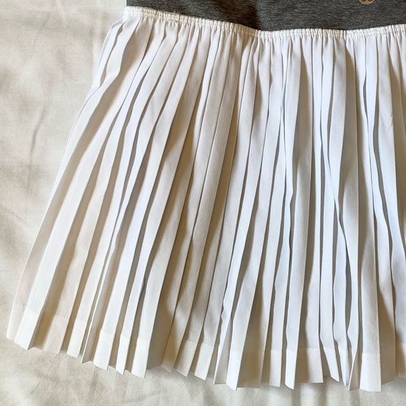 Lululemon White/Grey Pleat to Street Skirt Size 2 - Picture 11 of 16